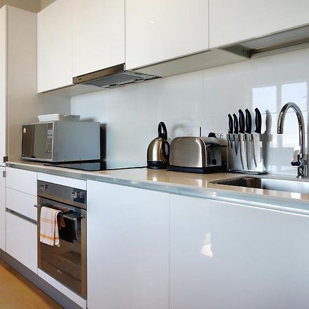 Triangle Luxury Suites By Totalstay Kaapstad Buitenkant foto