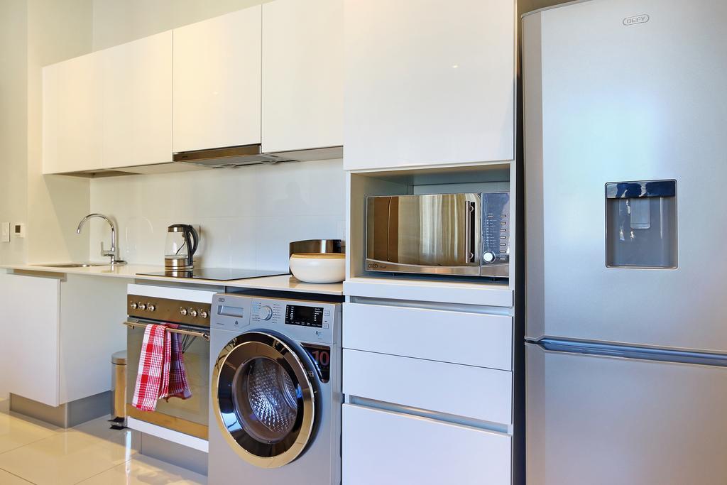 Triangle Luxury Suites By Totalstay Kaapstad Buitenkant foto