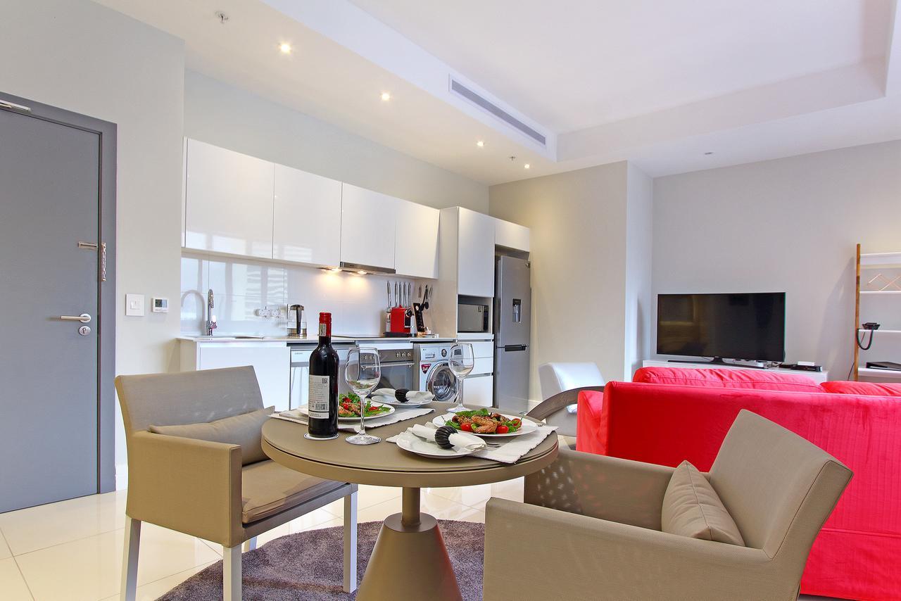 Triangle Luxury Suites By Totalstay Kaapstad Buitenkant foto