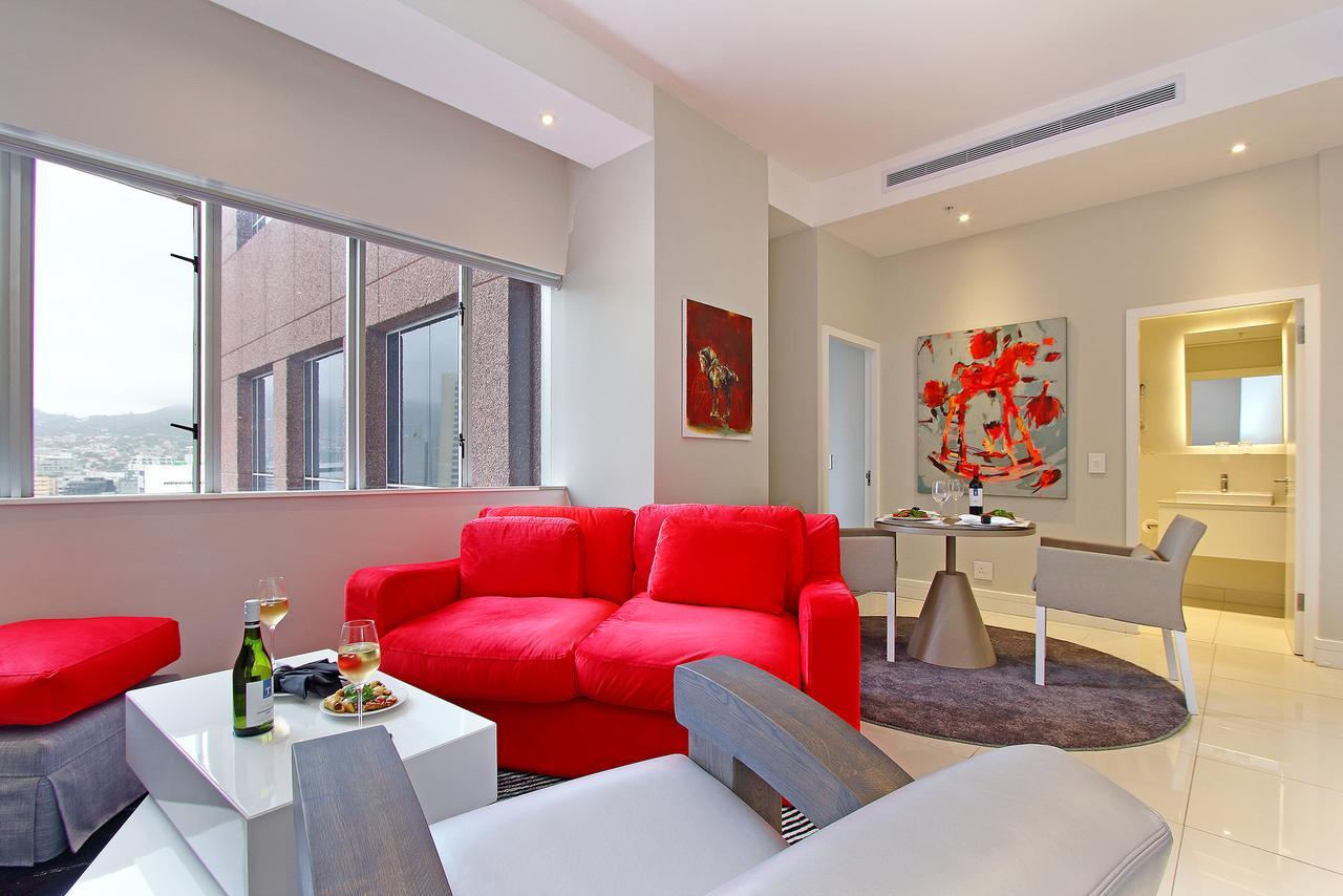 Triangle Luxury Suites By Totalstay Kaapstad Buitenkant foto